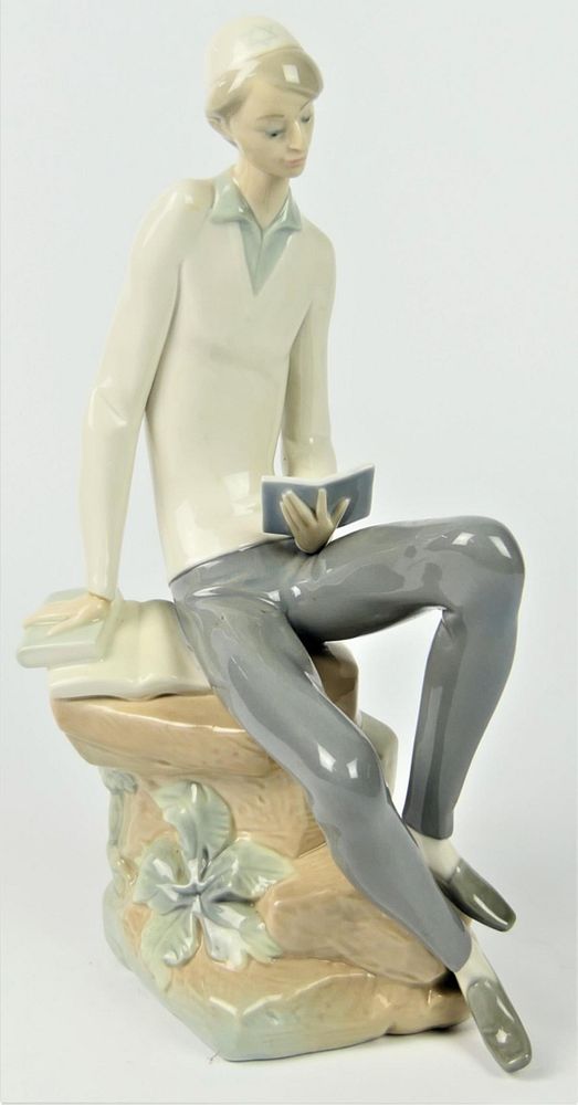 Appraisal: LLADRO SPAIN HEBREW STUDENT FIGURE Lladro Spanish glazed porcelain figure