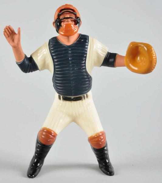 Appraisal: Hartland Larry Yogi Berra Baseball Figure Description Includes original mask