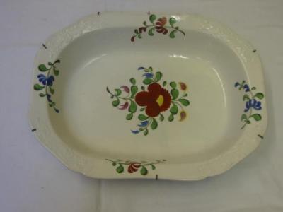 Appraisal: A SPODE POTTERY DISH of canted oblong form the rim