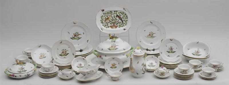 Appraisal: HEREND PORCELAIN -PIECE PART DINNER SERVICE SOME IN THE ''ROTHSCHILD