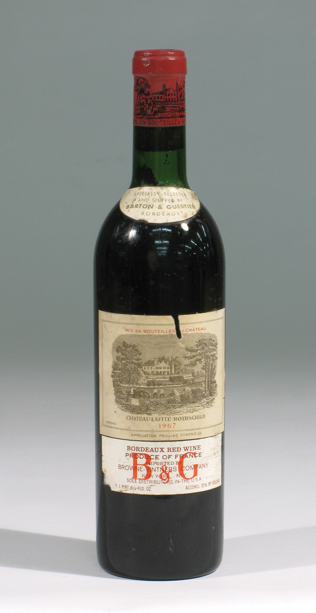 Appraisal: BOTTLE OF VINTAGE FRENCH RED BORDEAUX WINE Chateau Lafite-Rothschild Condition