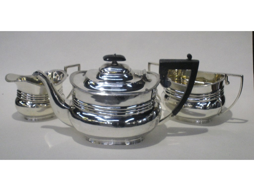 Appraisal: Three piece silver teaservice oz Sheffield