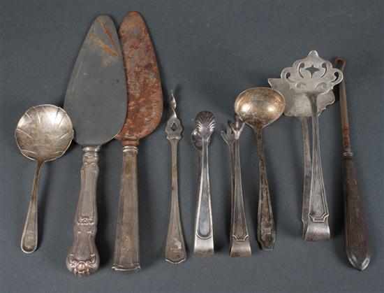 Appraisal: Assortment of American sterling silver serving pieces by various makers