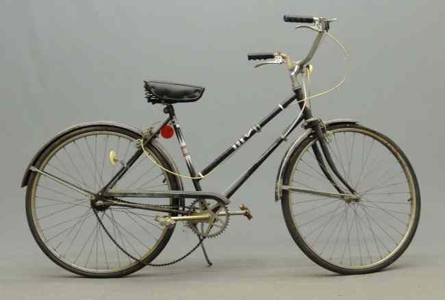 Appraisal: C 's Sears Tourist lightweight -speed bicycle As found