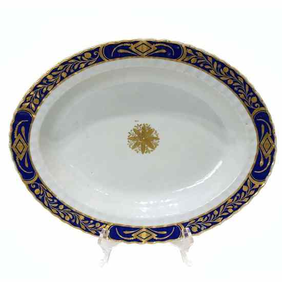 Appraisal: A Chinese Export Neoclassical Porcelain Serving Platter circa having a