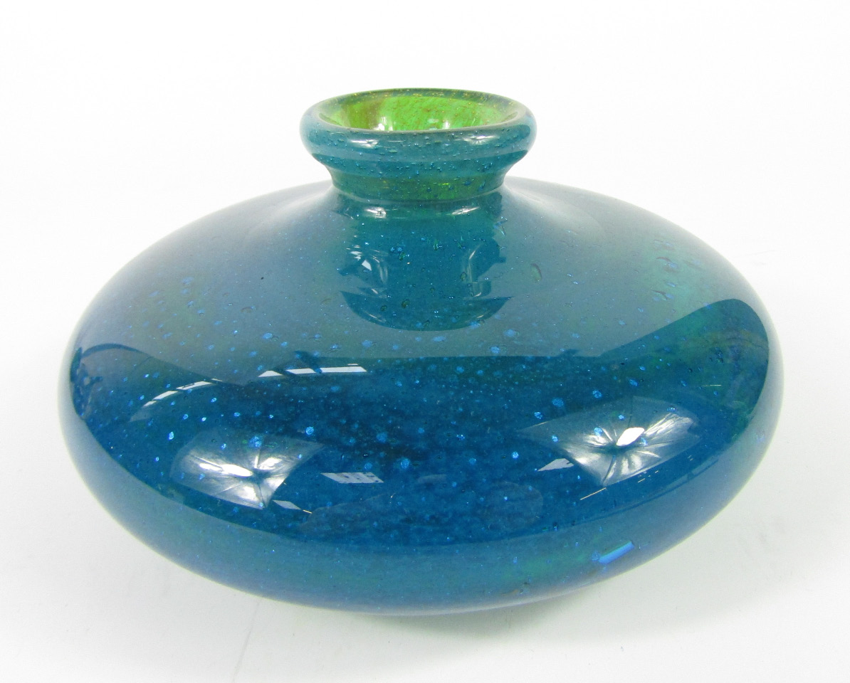 Appraisal: A Michael Harris Mdina glass turquoise vase of squat bottom