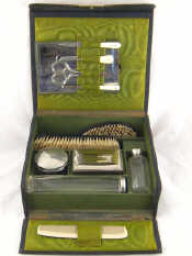 Appraisal: A gentleman's fully fitted dressing case x x cm