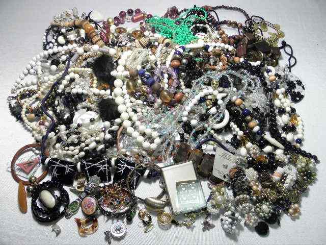 Appraisal: Assorted ladies costume jewelry Includes mostly beaded styles Necklaces earrings