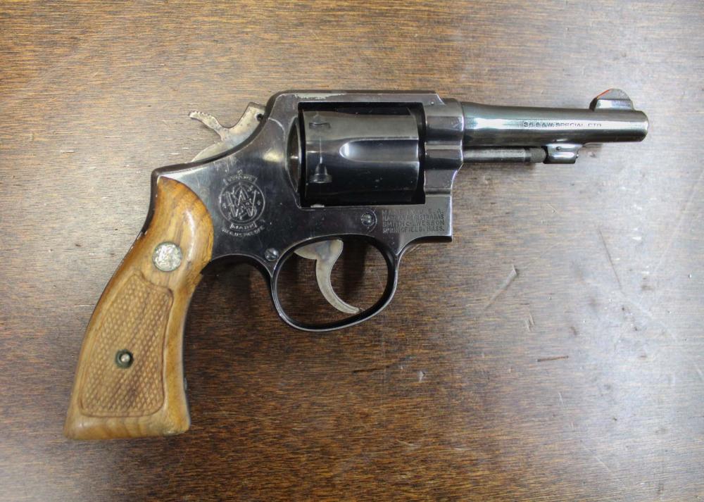 Appraisal: SMITH AND WESSON MODEL DOUBLE ACTION REVOLVER special caliber barrel