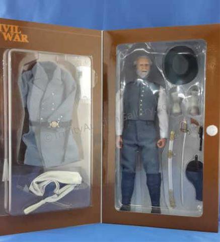 Appraisal: General Robert E Lee Action Figure CSA Commanding General Army