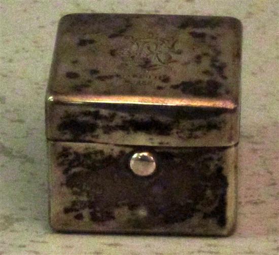 Appraisal: W Leuchars late Victorian silver travelling inkwell of square form