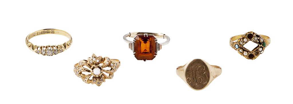 Appraisal: A collection of rings to include a ct gold signet