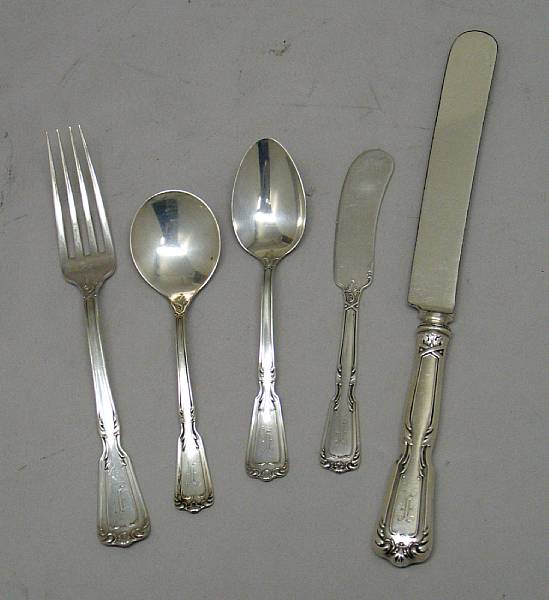 Appraisal: Property of various owners Comprising - in forks butter spreaders