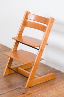 Appraisal: Stokke Tripp Trapp High Chair The Tripp Trapp chair model