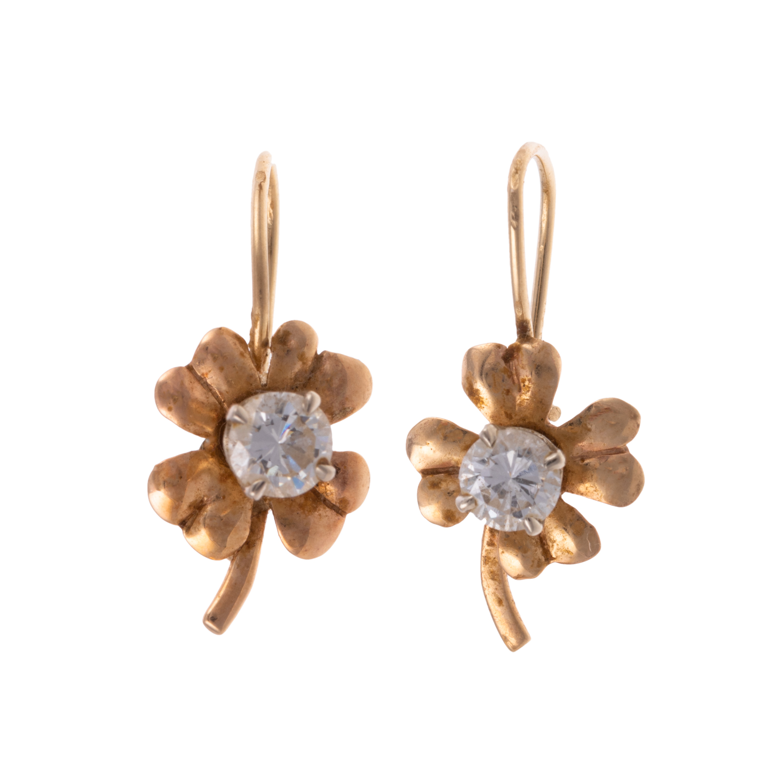 Appraisal: A PAIR OF DIAMOND FLOWER EARRINGS IN K K yellow