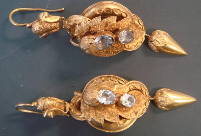 Appraisal: K yg Etruscan Drop Earrings Each containing two blue glass