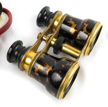 Appraisal: A TH CENTURY AMERICAN TORTOISE SHELL PAIR OF OPERA GLASSES