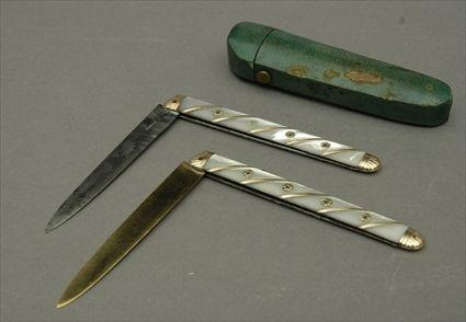 Appraisal: French Shagreen Etui with Two Mother-of-Pearl Handled Folding Knives x