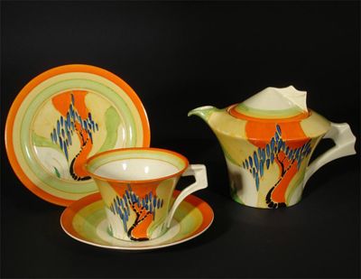 Appraisal: Windbells' a Clarice Cliff Fantasque Bizarre Daffodil part tea set