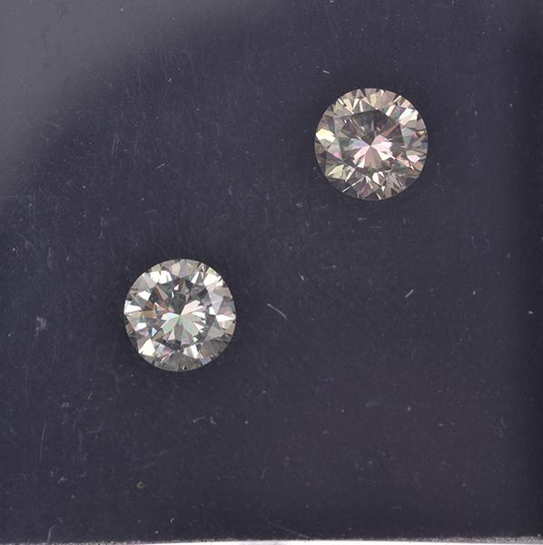 Appraisal: TWO LOOSE BRILLIANT CUT DIAMONDS TOTALLING APPROXIMATELY CTS TWO LOOSE