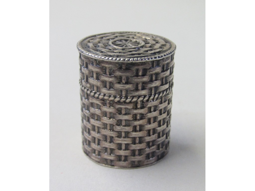 Appraisal: Silver thimble in white metal basket weave box