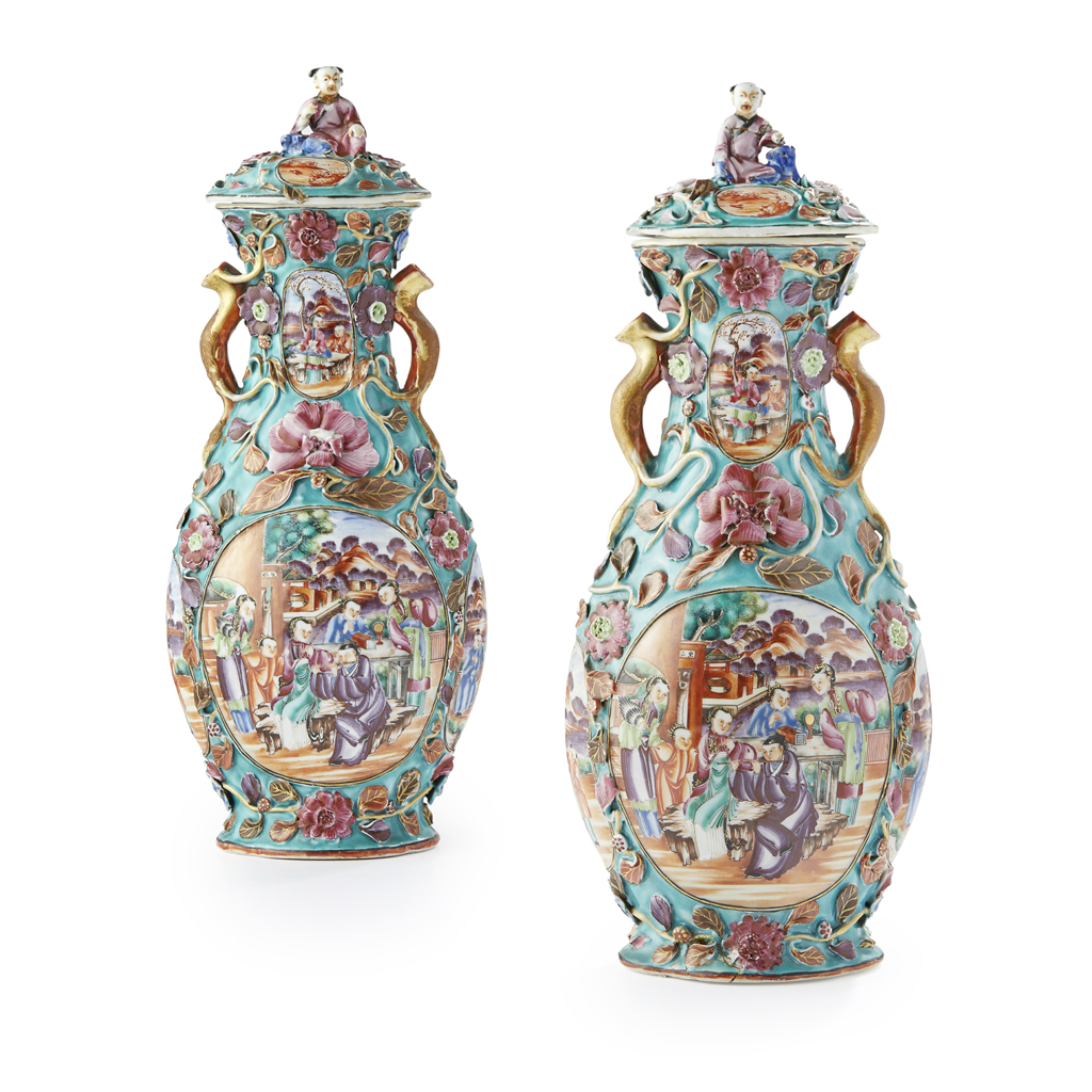 Appraisal: EXPORT TURQUOISE GROUND MANDARIN PALETTE VASES AND COVERS QING DYNASTY