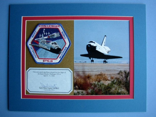 Appraisal: FLOWN STS Patch An approximately -inch cloth crew patch displayed