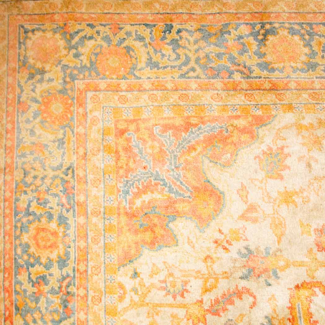 Appraisal: Oushak Carpet West Anatolia first quarter of the th century