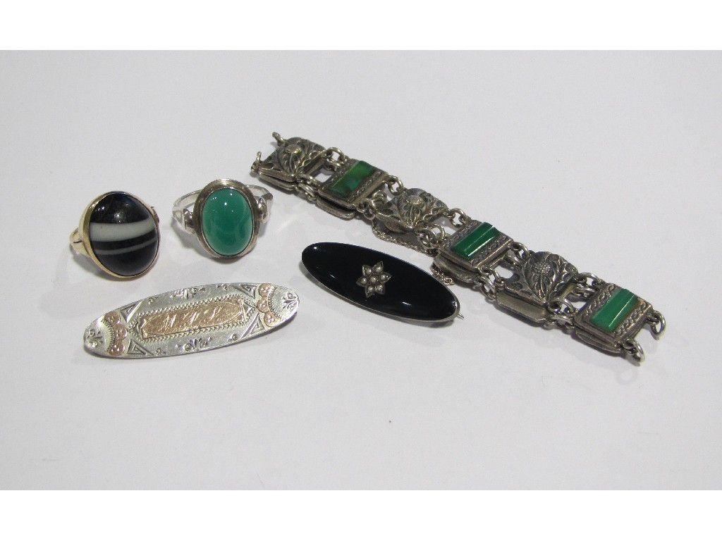 Appraisal: Lot comprising a Scottish silver and green agate bracelet made