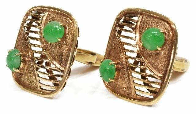 Appraisal: Gents kt gold cufflinks each set with two jade cabochons