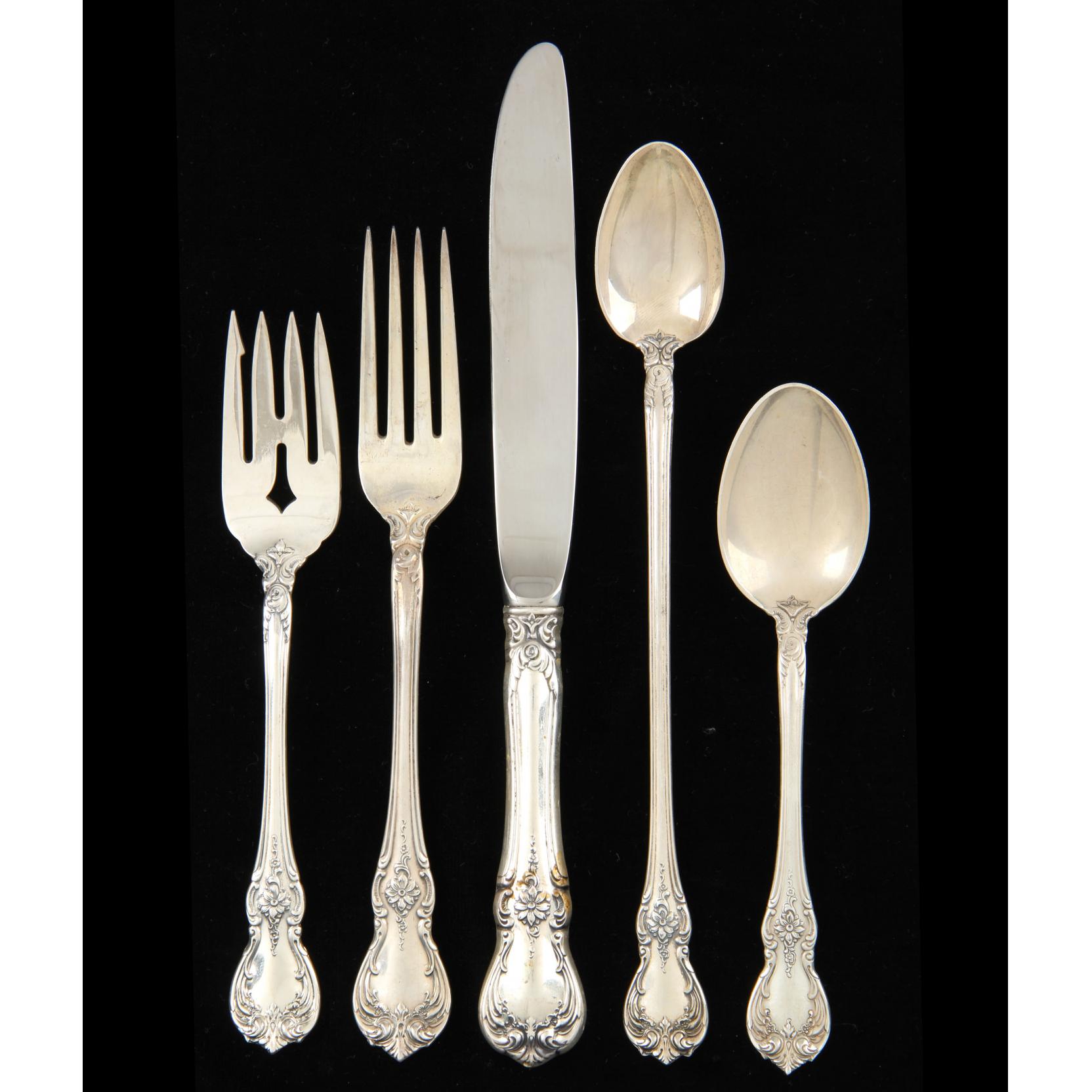 Appraisal: Towle Old Master Sterling Silver Flatware Service pieces service for