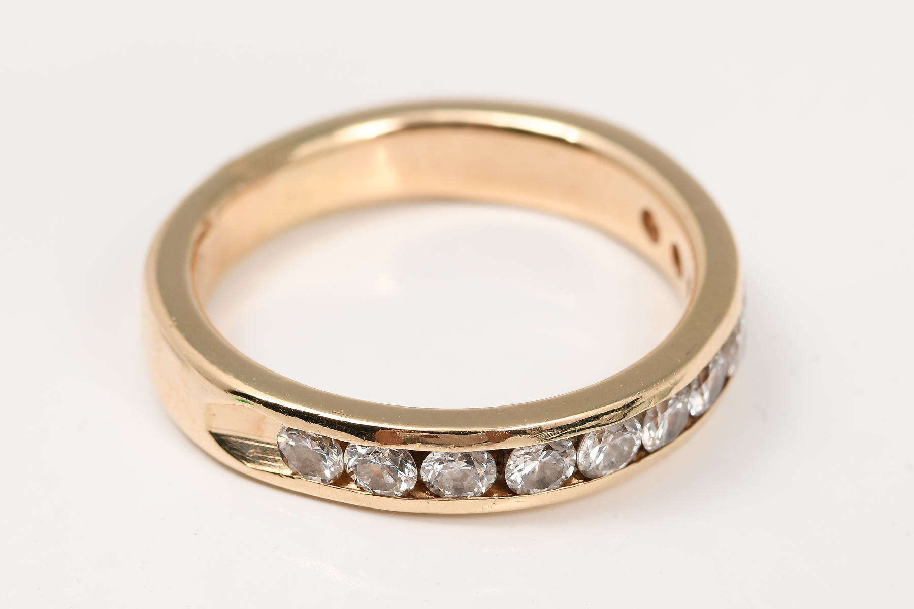 Appraisal: K CTW DIAMOND BAND K white gold ring contains round