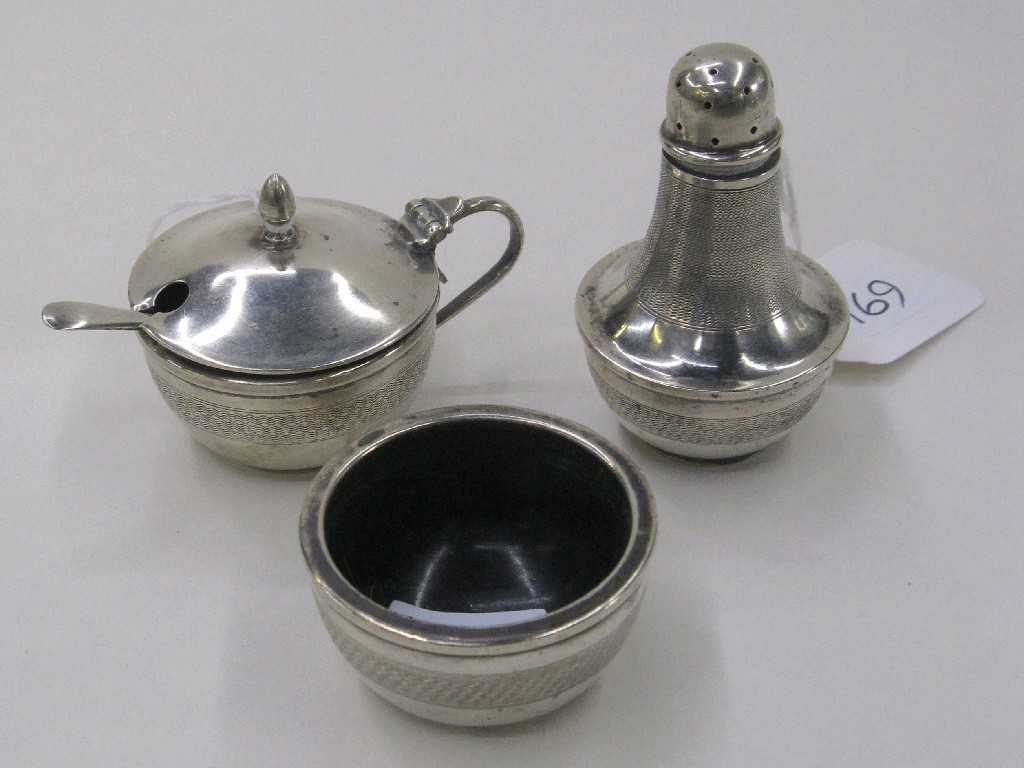 Appraisal: Three piece silver condiment set Birmingham