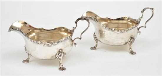 Appraisal: A PAIR OF STERLING SILVER SAUCE BOATS MAKER'S MARK THOMAS