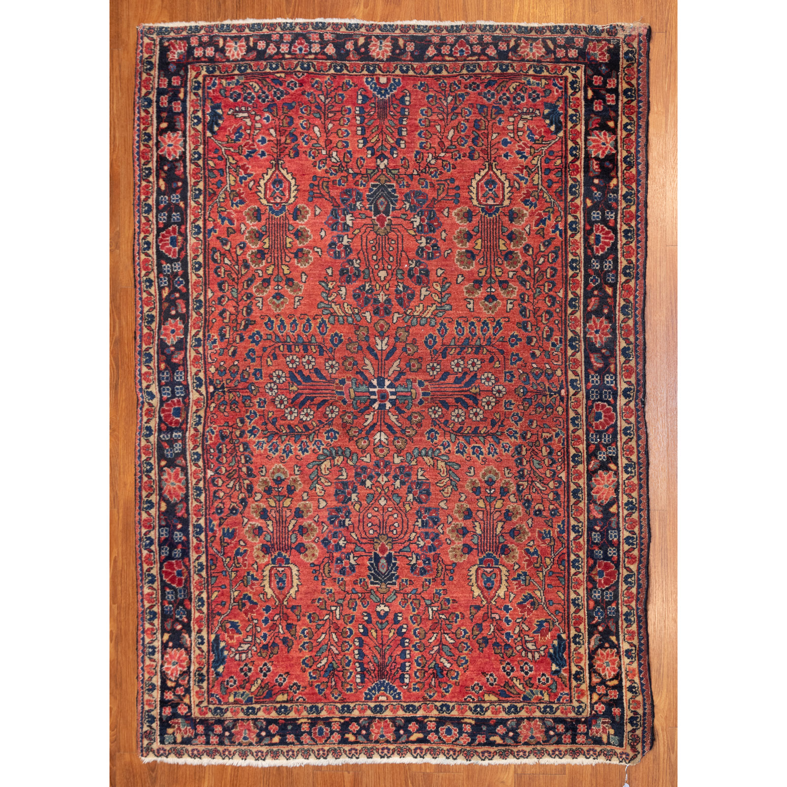 Appraisal: SEMI-ANTIQUE SAROUK RUG PERSIA X Second quarter- th century hand-knotted