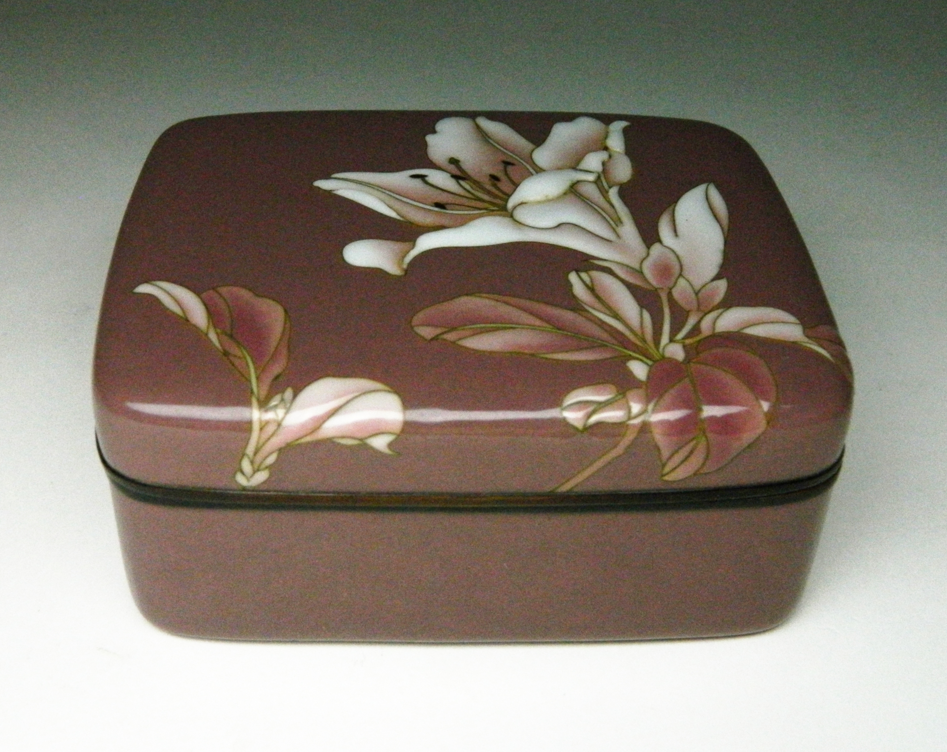 Appraisal: Kawade Shibataro or Ando cloisonne box- lily motif in moriage