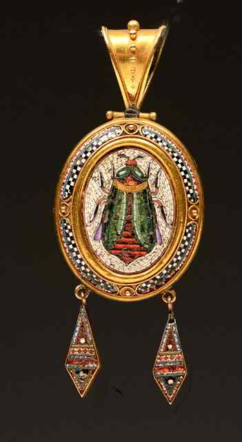 Appraisal: AN ITALIAN OVAL MICRO MOSAIC PENDANT of a beetle with