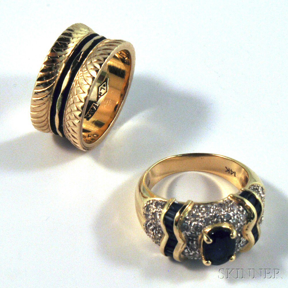 Appraisal: Two kt Gold Rings a waisted ribbed band with two