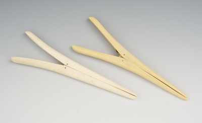 Appraisal: A Pair of Ivory Glove Stretchers Both carved to smooth