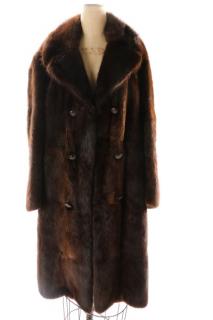 Appraisal: Gentlemen's Length Mahogany Mink Coat A men's length double breasted