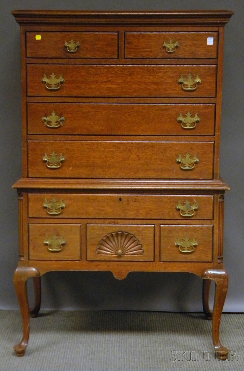 Appraisal: Queen Anne-style Mahogany Veneer Flat-top Highboy ht wd in