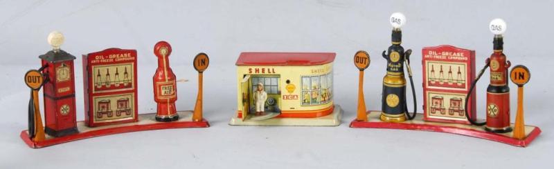 Appraisal: Lot of Tin Gas Station Toys Description American Includes two