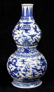 Appraisal: Chinese Blue and White Porcelain Wall Vase Chinese blue and