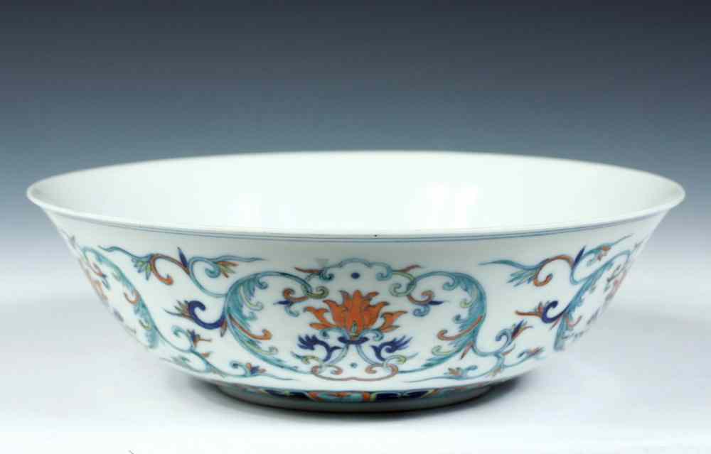 Appraisal: LARGE CHINESE BOWL - Large Porcelain Chinese Arita Ware Bowl