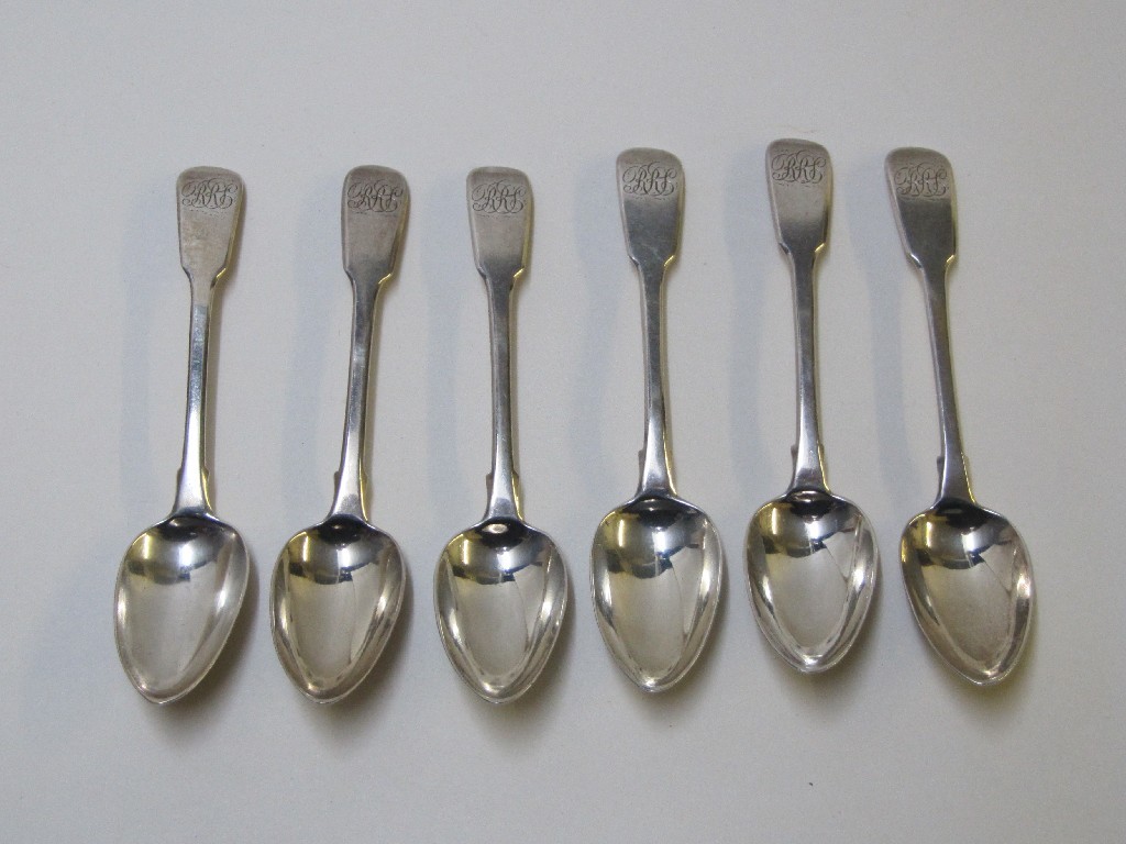 Appraisal: A set of six George IV silver teaspoons engraved with