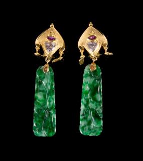 Appraisal: A Pair of Jadeite and Yellow Gold Mounted Ear Clips