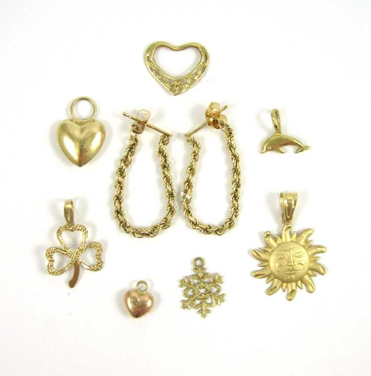 Appraisal: NINE ARTICLES OF FOURTEEN KARAT GOLD JEWELRY including a pair