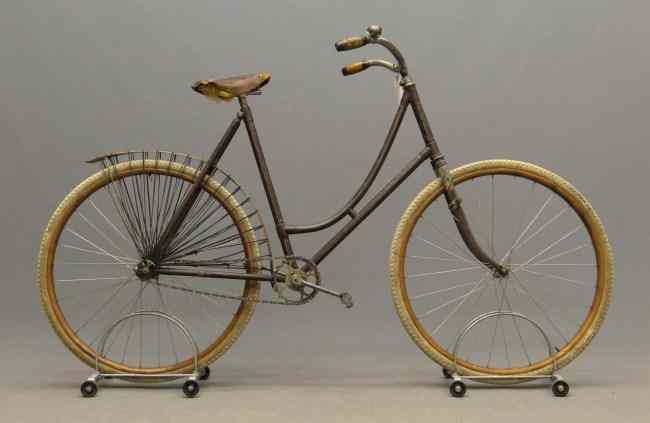 Appraisal: C 's ''The America'' female pneumatic safety bicycle Manufactured by