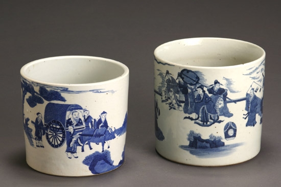 Appraisal: Two Chinese Blue and White Brush Pots Guangxu-Xuantong Period -