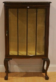 Appraisal: A Victorian style reproduction display cabinet cm wide cm deep